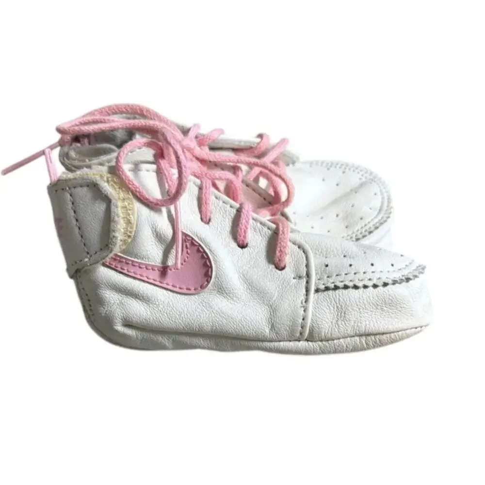 Vintage 1984? Nike Sweet Dreams leather baby crib shoes White Size 0 Pristine